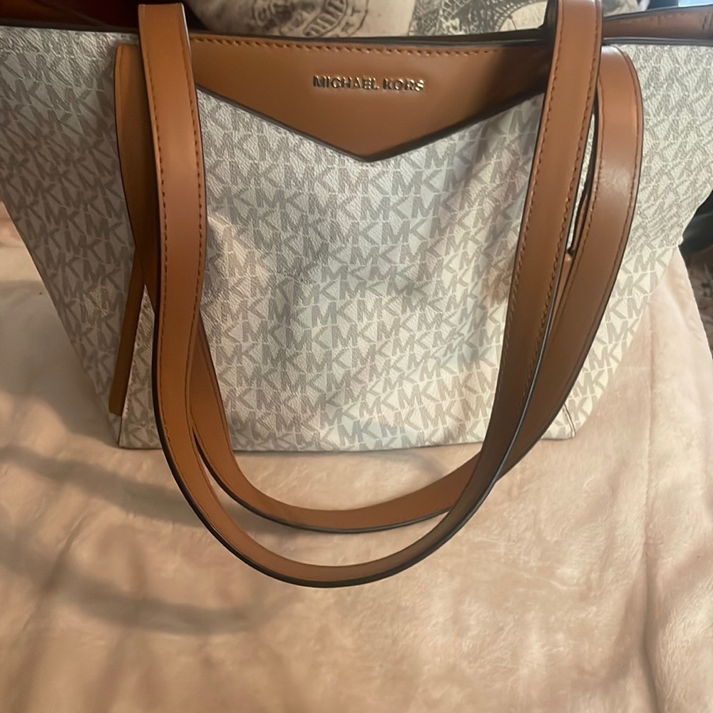 Michael Kors tote